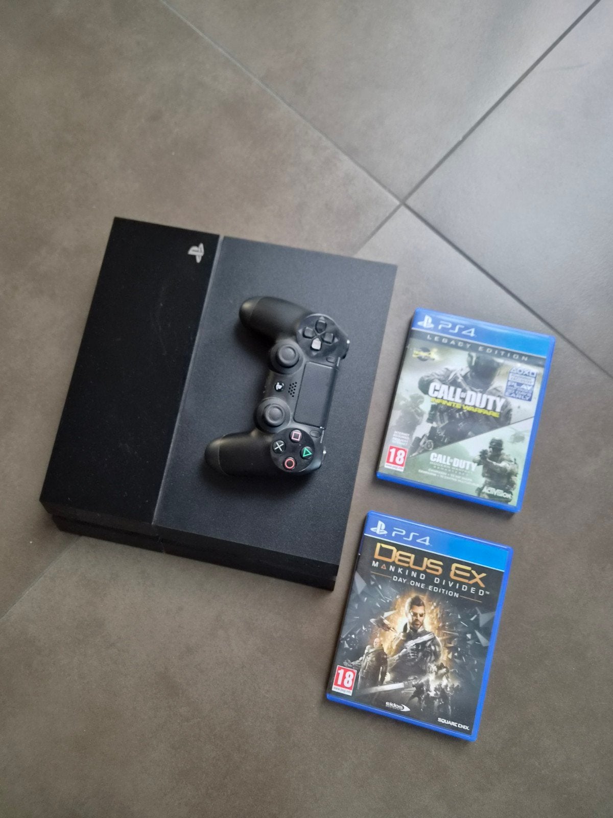 PlayStation 4, Ophalen