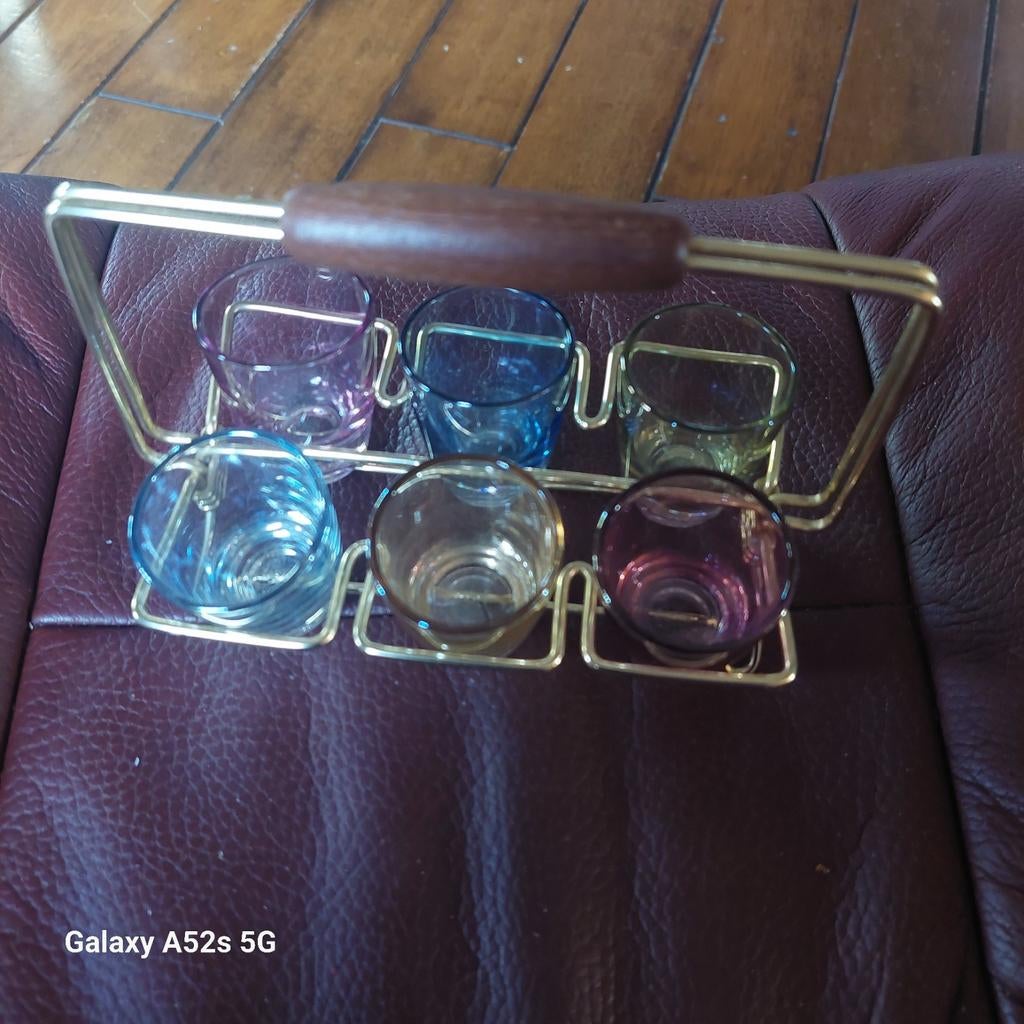 Vintage shotglaasjes in metalen houder jaren 50, Ophalen