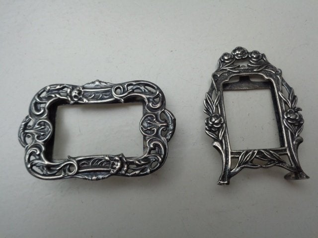 Antieke Fotolijstjes met Steun ( 2 stuks ), Antiek en Kunst, Ophalen of Verzenden, Zilver