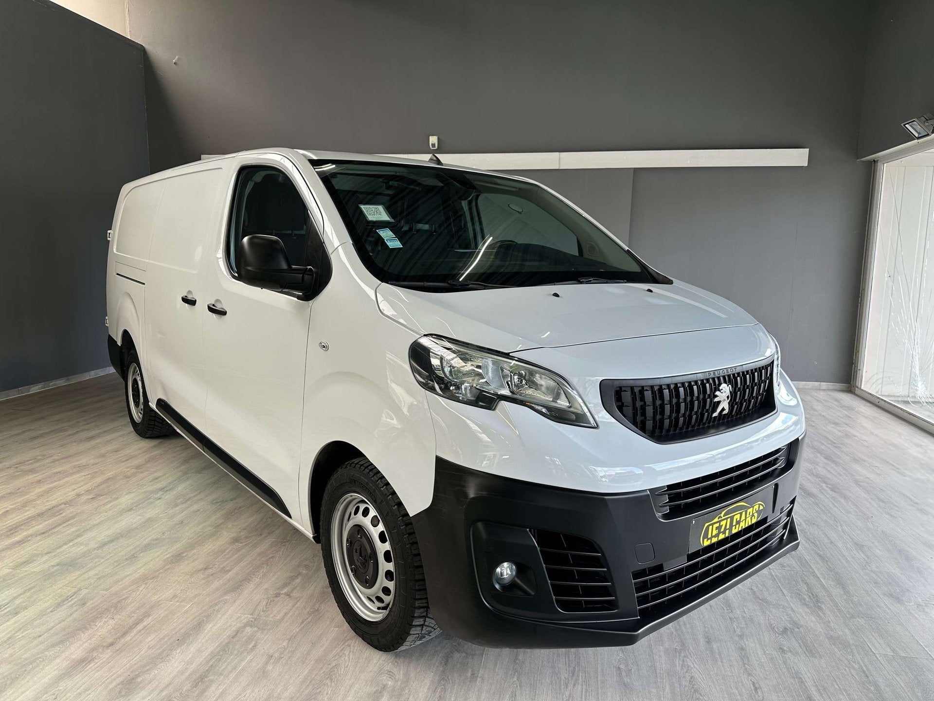 Peugeot Expert 2.0 BlueHDi * 1 Jaar Garantie *, Dealer onderhouden, Stof, Wit, Bedrijf