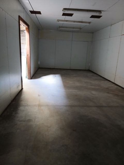 GESLOTEN OPSLAGPLAATS