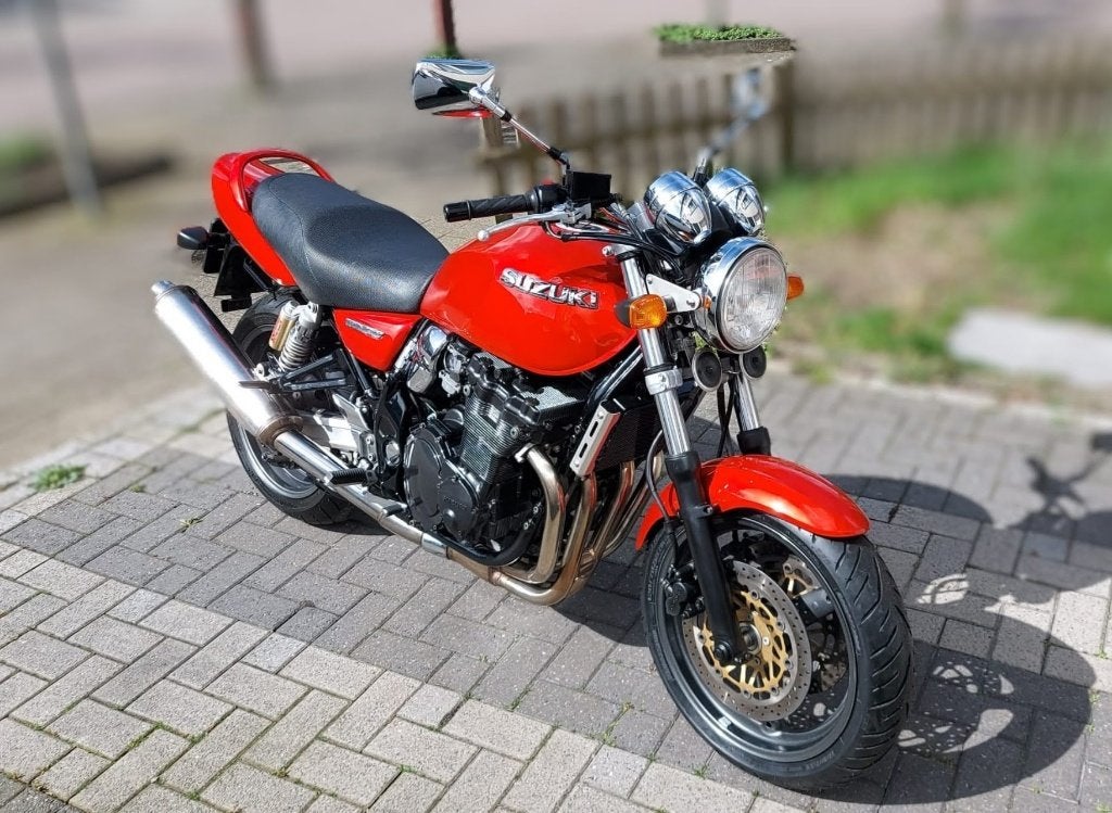 Suzuki GSF-750 Inazuma, Motos, Occasion, Plus de 35 kW, Particulier, 749 cm³