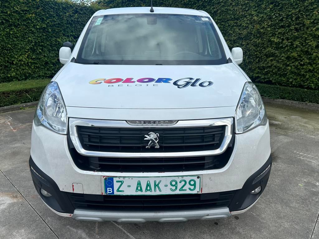 Peugeot Partner 1.6hdi 3pl!!! 3000€ netto!!!, Auto's, Voorwielaandrijving, Stof, 4 cilinders, Wit