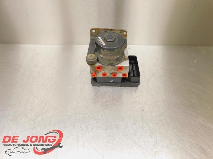 Pompe ABS d'un Ssang Yong Rexton, -, 3 mois de garantie, Utilisé, SsangYong