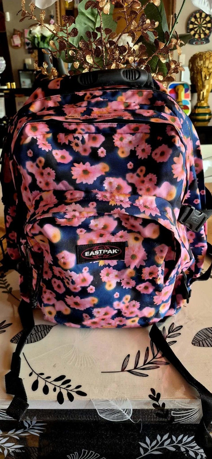 cartable EASTPAK complet avec trousse, Enlèvement