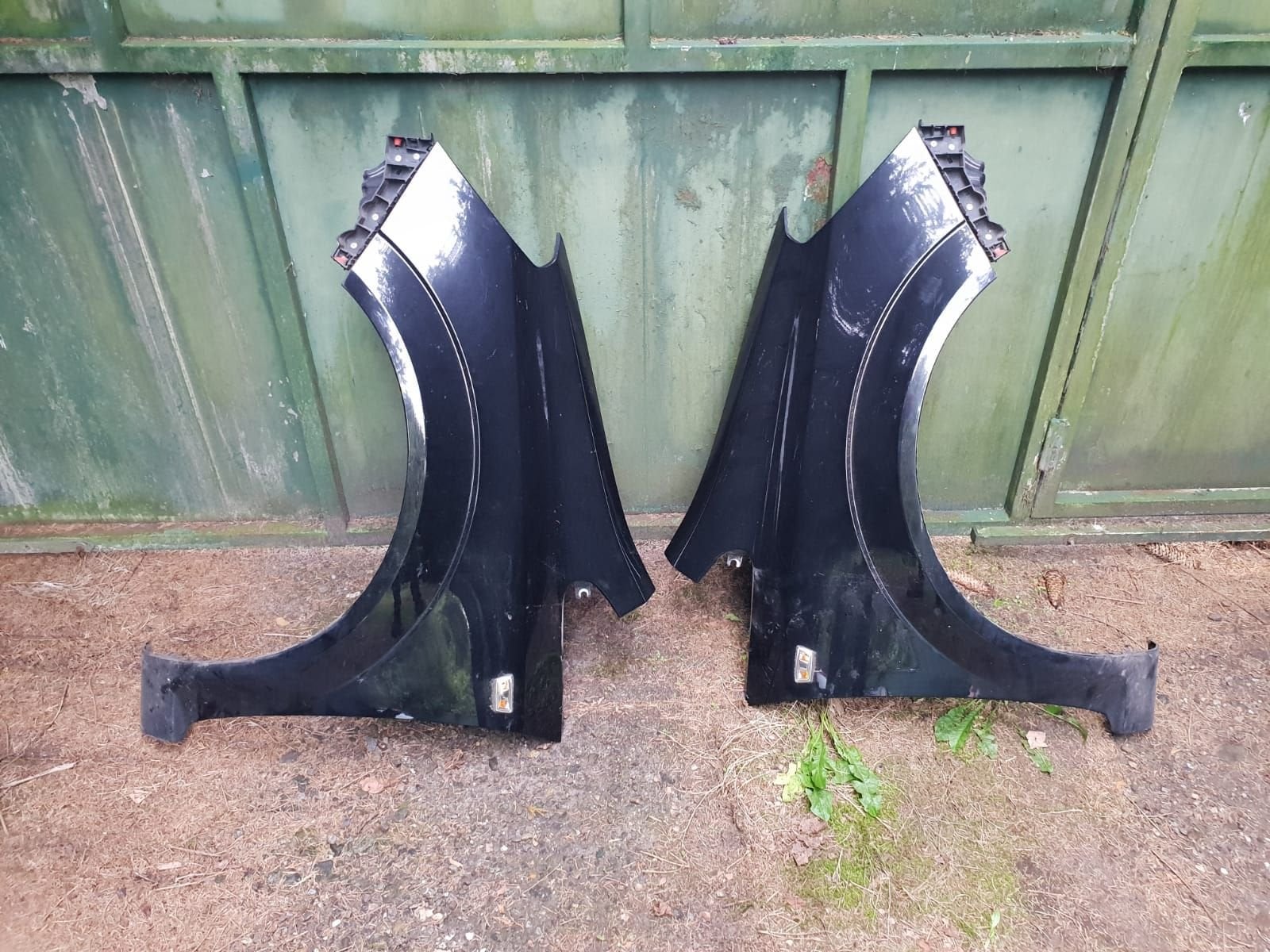 opel zafira b voorschermen links +rechts bj 2005 tot 2008, -, Garde-boue, Opel, Utilisé