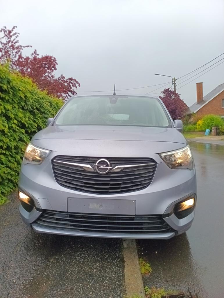 Opel combo Life, Opel