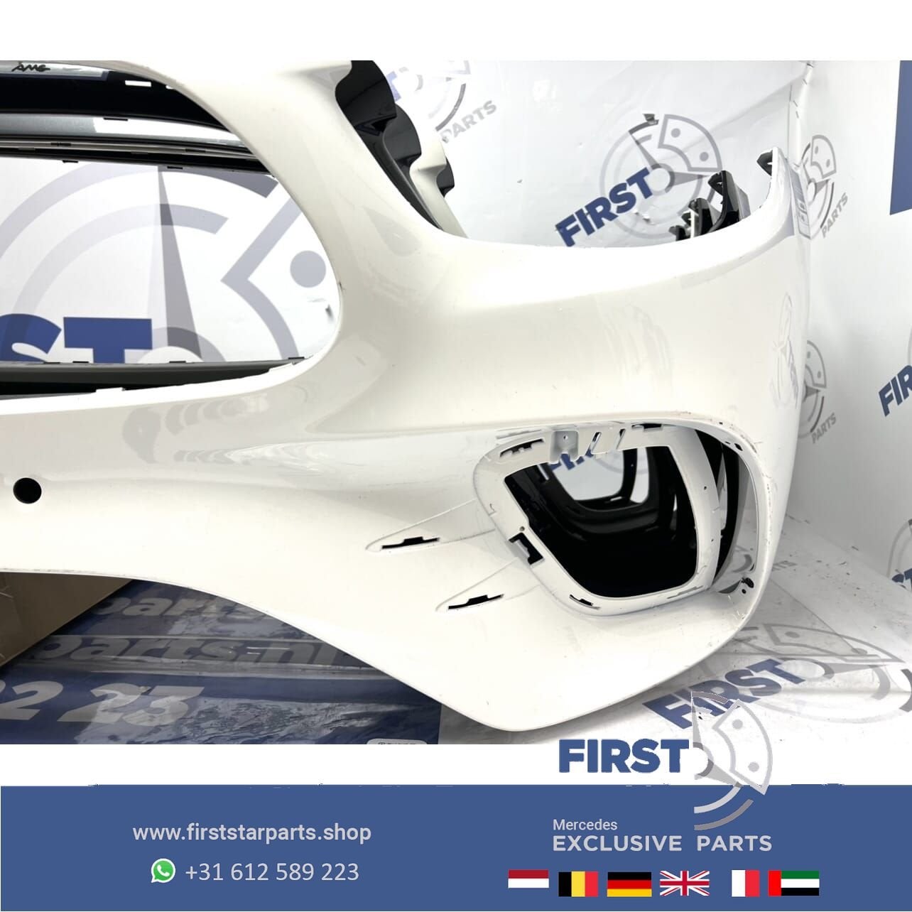 W213 FACELIFT AMG Voorbumper E Klasse 2020-2023 BUMPER WIT Z, Gebruikt, -, Voor, Ophalen of Verzenden