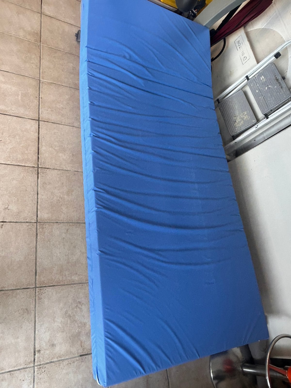 Matelas médical neuf, Maison & Meubles, Enlèvement, Comme neuf, Matelas