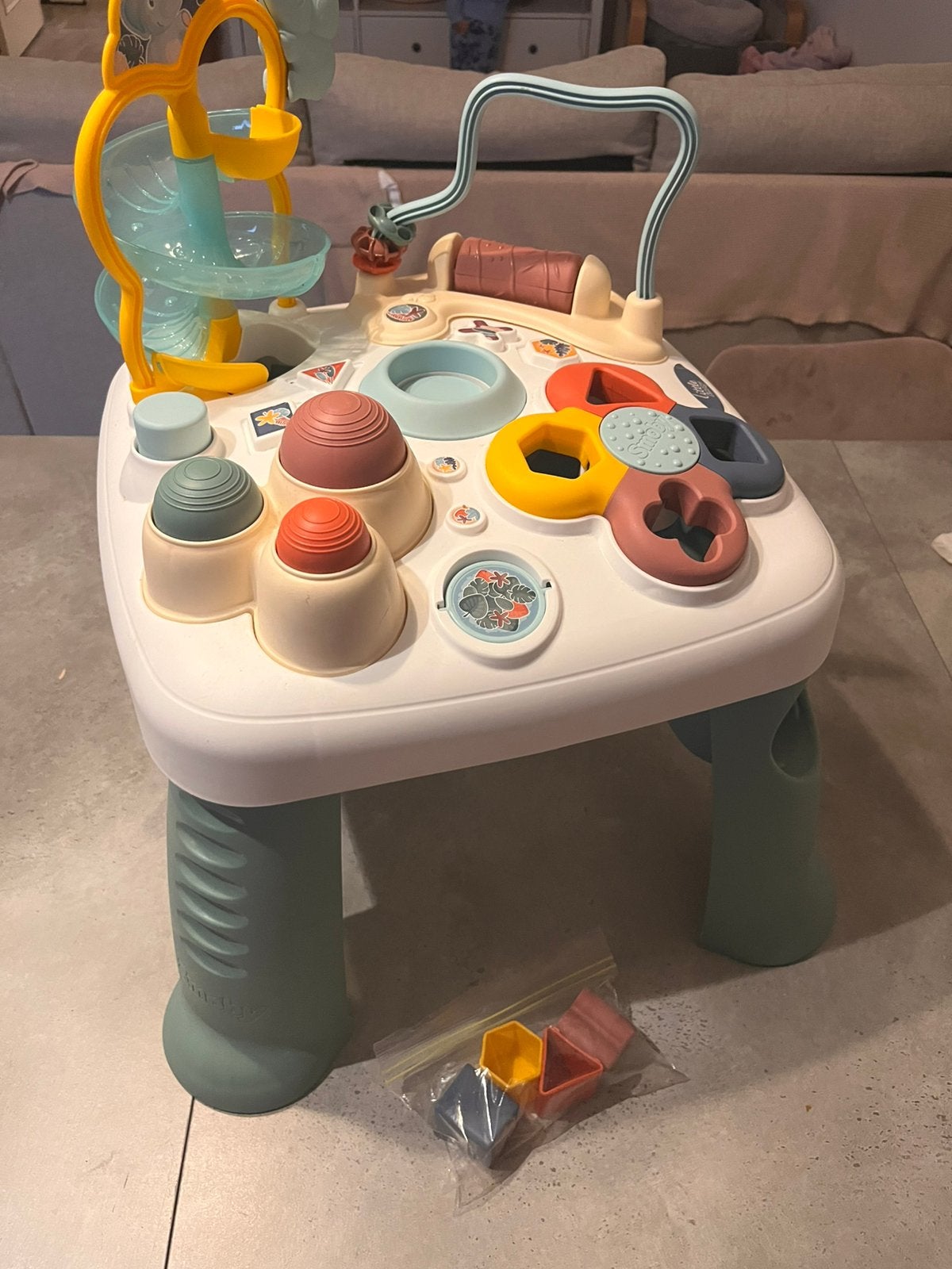 Mobile de jeu, Enlèvement, Comme neuf