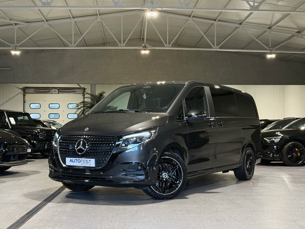 Mercedes-Benz V300d AMG-Line Grafiet Grijs | Lichte Vracht, Dealer onderhouden, Leder, Bedrijf, 5 deurs