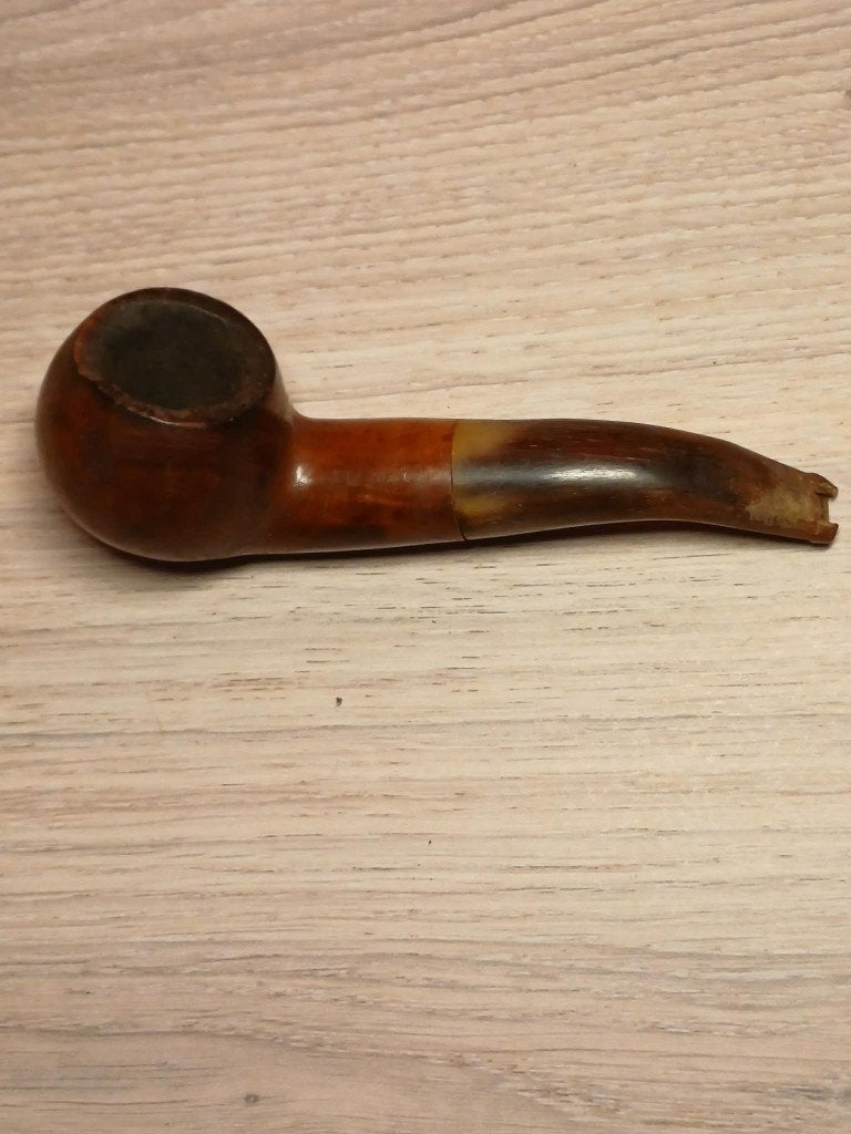 Vintage bruyèrepijp van EUG. LATEN VALLEN, Verzamelen, Rookartikelen, Aanstekers en Luciferdoosjes, Gebruikt, Overige typen, Verzenden