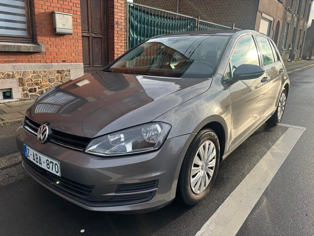 VW GOLF 7 16tdi 105cv 2014 1e prop 6750 euro, Auto's, Handgeschakeld, 5 deurs, Airconditioning, Te koop
