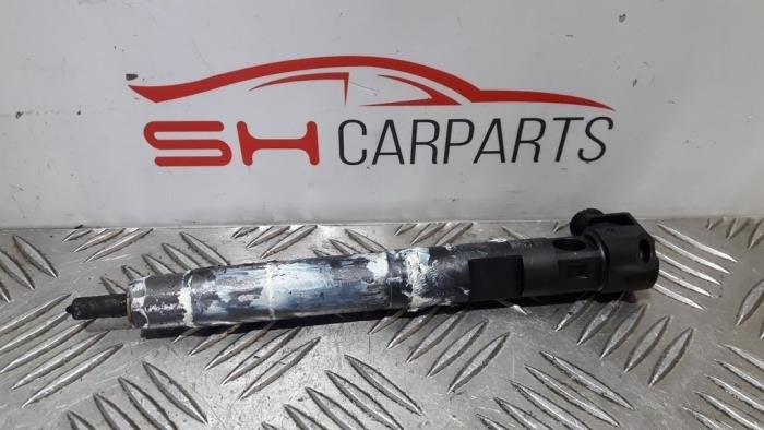 Injecteur (diesel) d'un Mercedes C-Klasse, Autos : Pièces & Accessoires, 3 mois de garantie, Utilisé, -, -