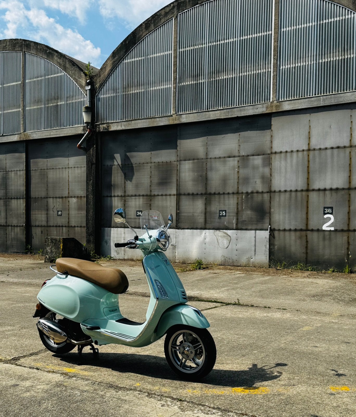 CHIC - Vespa Primavera 125cc Verde Amabile EURO5+ NOUVEAU, Neuf, 125 cm³, Enlèvement, Essence