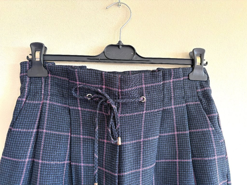 Primark  Broek  Bandplooien Verhoogde Taille  Ceintuurtje, Taille 38/40 (M), Enlèvement ou Envoi, Primark, Comme neuf