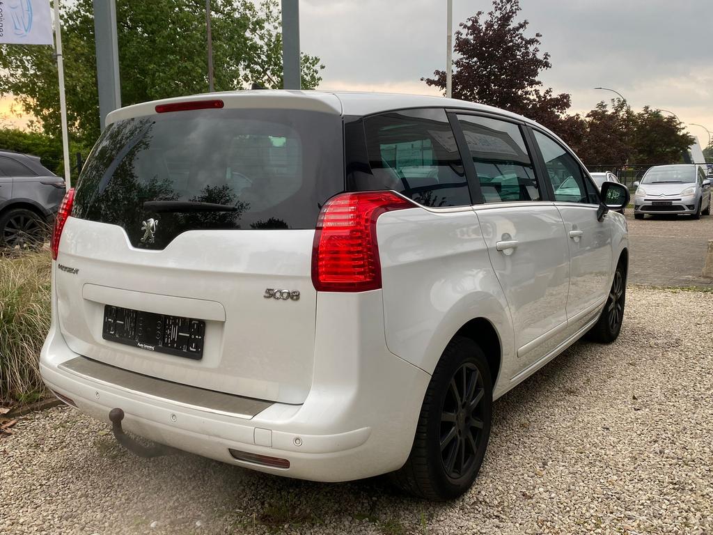 Peugeot 5008 met keuring verkoop garantie, Euro 5, Entreprise, Boîte manuelle, Noir