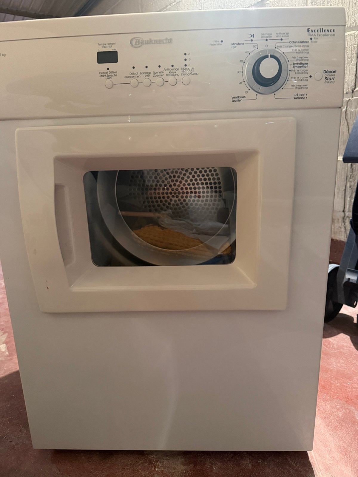Droogkast met buis naar buiten, Ophalen, Gebruikt, Luchtafvoer, 8 tot 10 kg