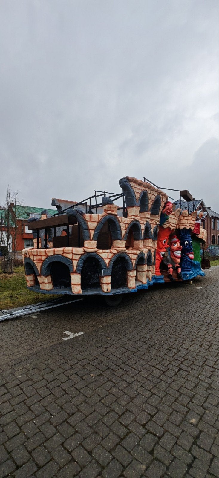 carnavalswagen te huur of te koop, Ophalen