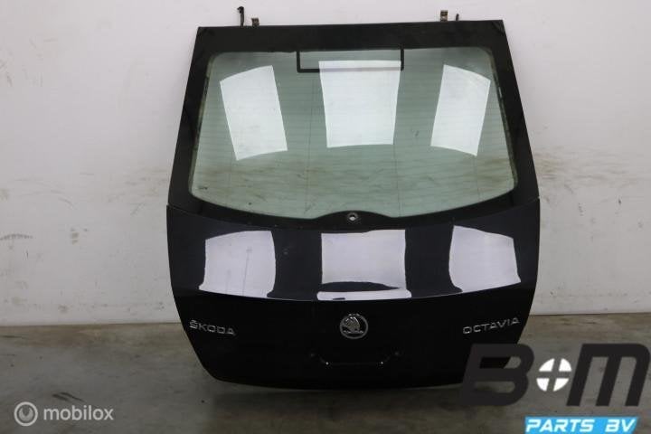 Achterklep Skoda Octavia Sedan LF9R 5E5827025F, Utilisé