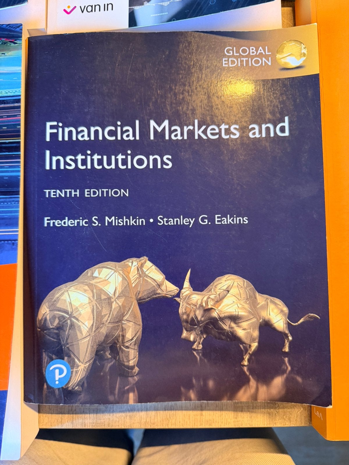 Financial markets and instutions, Ophalen of Verzenden, Zo goed als nieuw