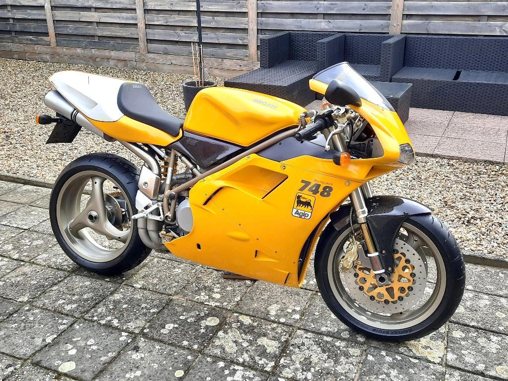 Ducati 748 SPS 1999 (996) nieuw opgebouwd uit verzameling, Motoren, 2 cilinders, 996 cc, Gebruikt, Super Sport