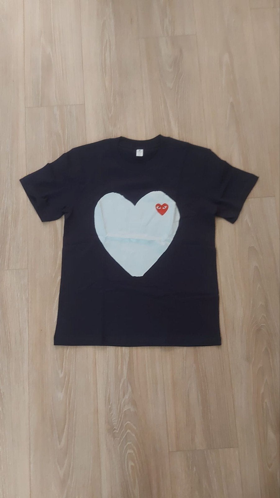Tee-shirt Comme des Garçons PLAY ️, Neuf, Comme des garcons, Enlèvement ou Envoi, Blanc