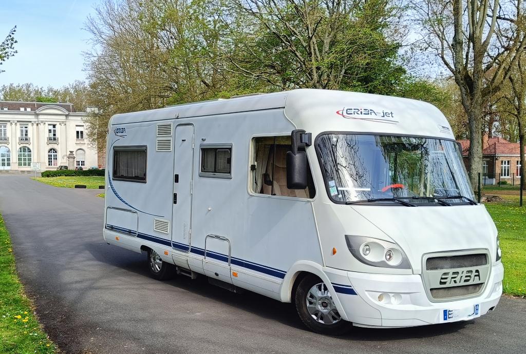 camping car integral Hymer eriba jet 636 mobilhome, Réfrigérateur, Toilette à cassette, Boîte manuelle, Jusqu'à 6