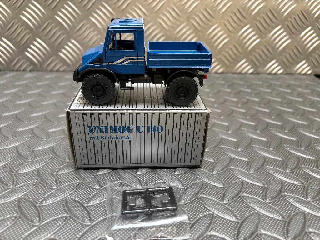 UNIMOG U 140 Blauw - CURSOR 1/50, Verzenden, Nieuw, Bus of Vrachtwagen, Overige merken