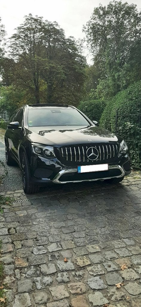 MERCEDES GLC-4MATIC- AMG-LINE - PANO/OPEN DAK - 117 DKM, Autos, Achat, 2500 kg, Noir, 5 portes