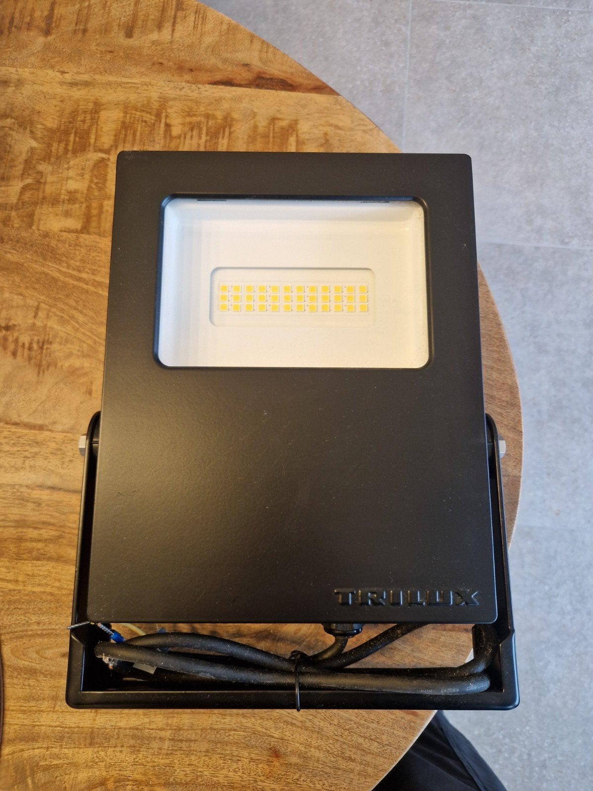 TRILUX LED-schijnwerper 75W – Nieuw en ongebruikt, Enlèvement, Neuf
