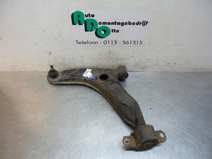 Bras de suspension avant gauche d'un Volvo 850, -, 3 mois de garantie, -, -
