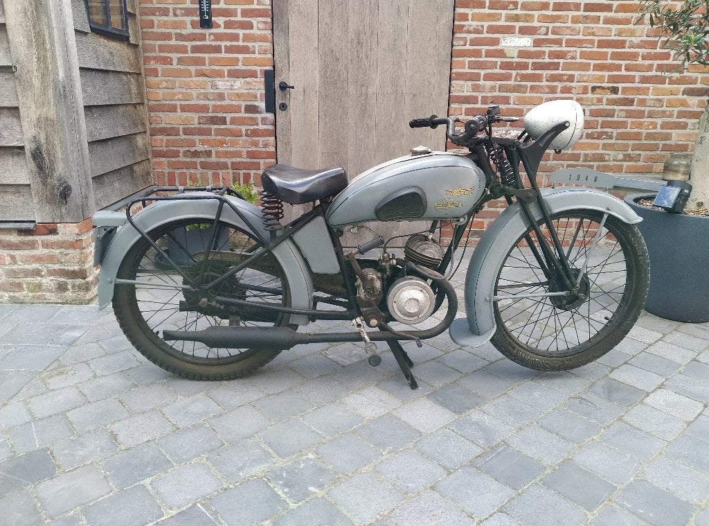 Moto d'origine complète Monet Goyon 125cc, 125 cm³
