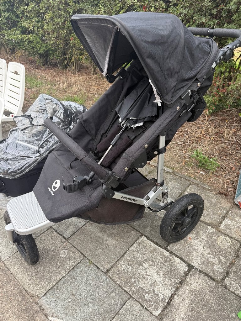 Stevige buggy met draagmand, Kinderen en Baby's, Ophalen, Gebruikt, Overige merken, Regenhoes