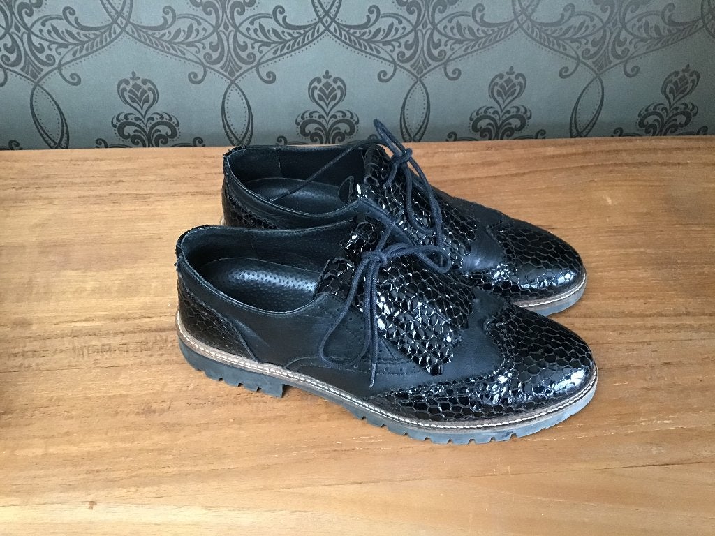 Chaussures Tango 39, Tango, Enlèvement ou Envoi, Comme neuf, Autres types