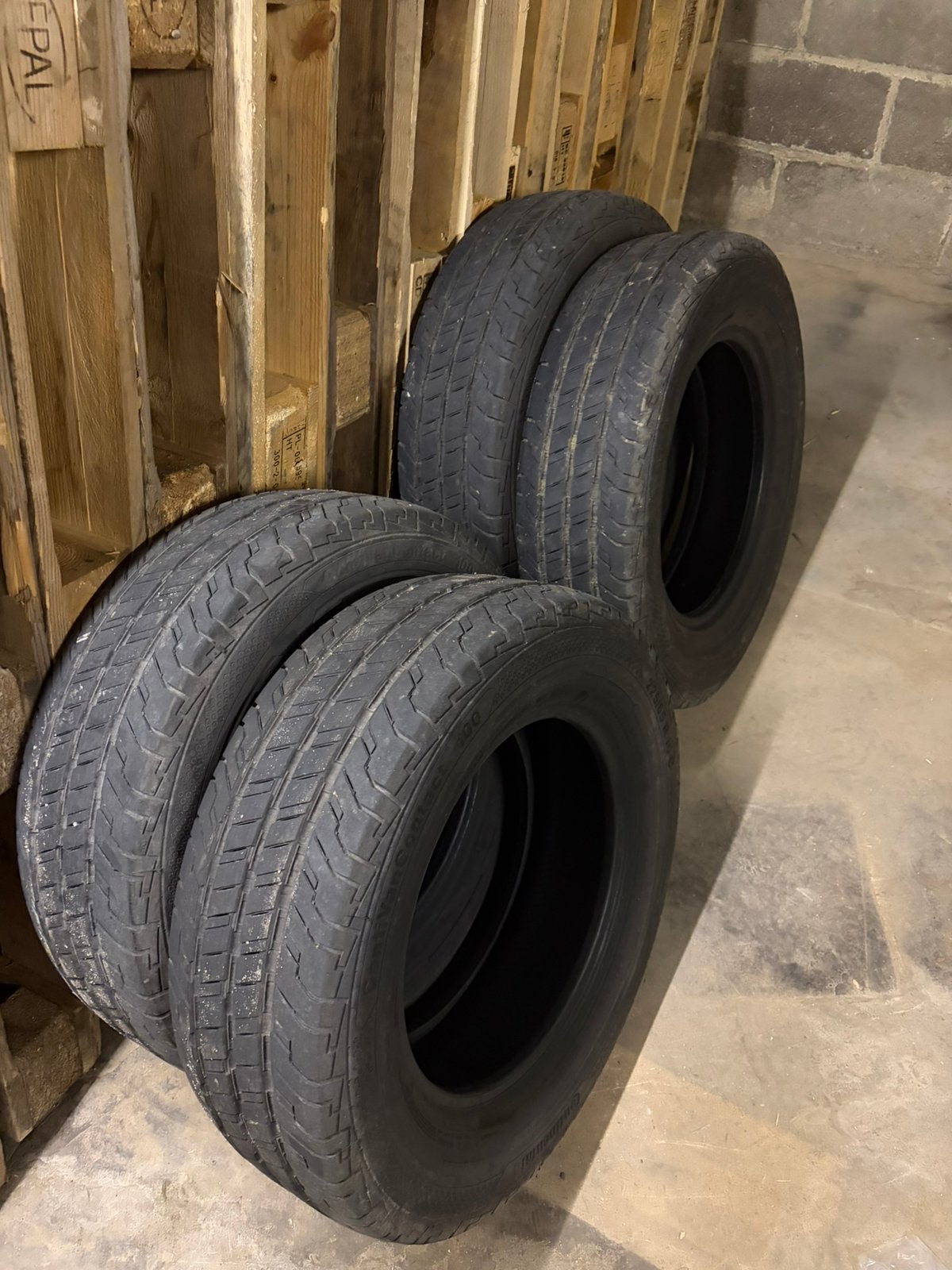 Pneu ContiVanContact100 225/65/R16C + 195/75R16C, Neuf, 16 pouces, Pneus été, Pneu(s)