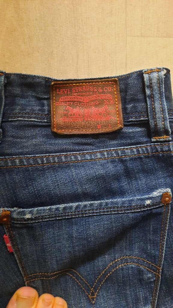 Jeans Levi's 32/31, Vêtements | Hommes, Jeans, Enlèvement ou Envoi, W32 (confection 46) ou plus petit, Porté, Bleu