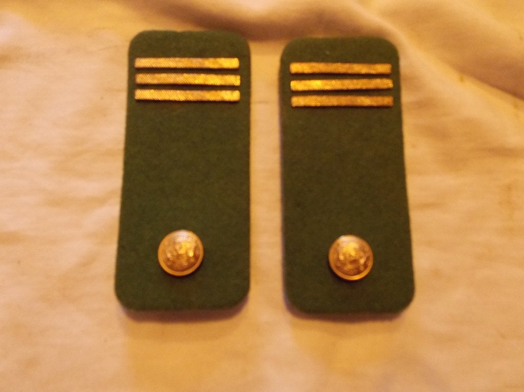 Belgisch congo Groene schouderstukken, Verzamelen, Ophalen of Verzenden, Landmacht, Embleem of Badge