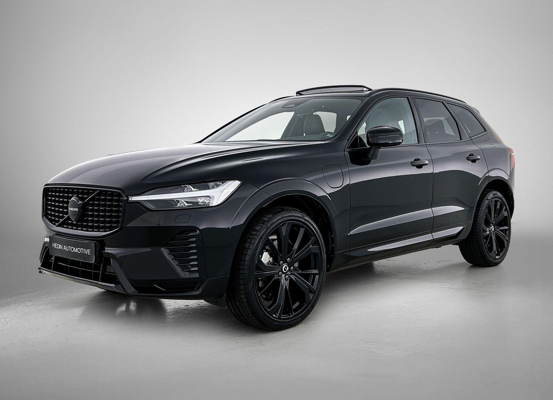 Volvo XC60 T6 PHEV 4x4 Plus Dark Aut. Panoramisch dak, Auto's, Automaat, Stof, Gebruikt, 4 cilinders