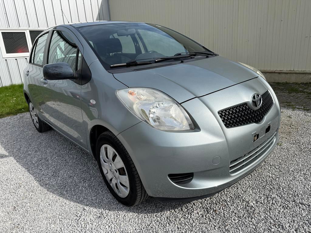 Toyota Yaris 1.0i 118000km 5portes, Argent ou Gris, Achat, Entreprise, Boîte manuelle