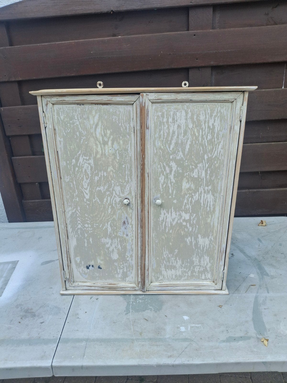 petit meuble en bon état, Ophalen