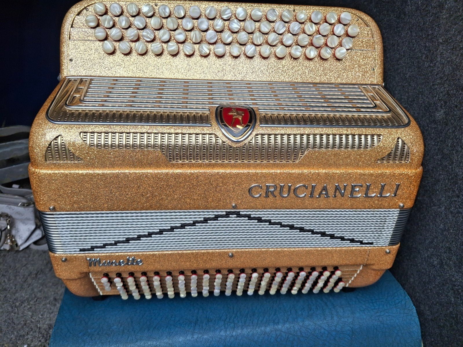 accordeon crucianelli, Musique & Instruments, Accordéons, Enlèvement ou Envoi
