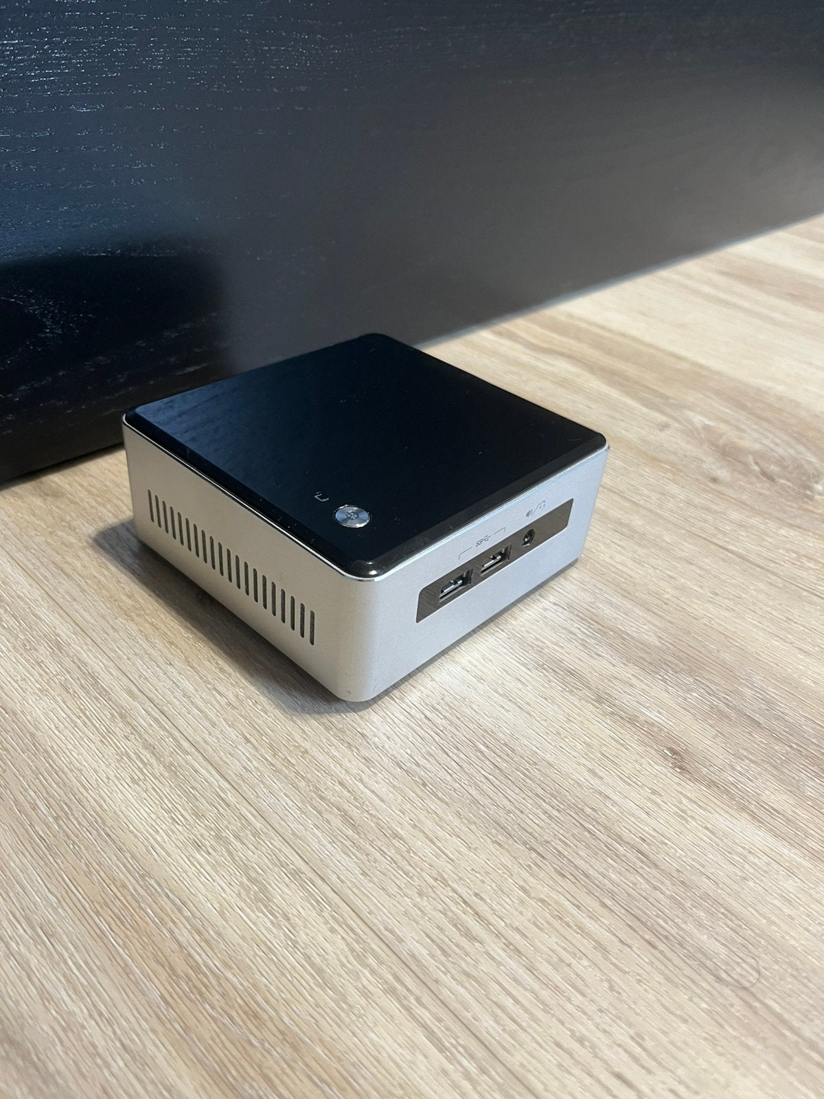 Intel NUC5i7RYH i7 – Barebone Mini PC, Enlèvement ou Envoi, Comme neuf, HDD