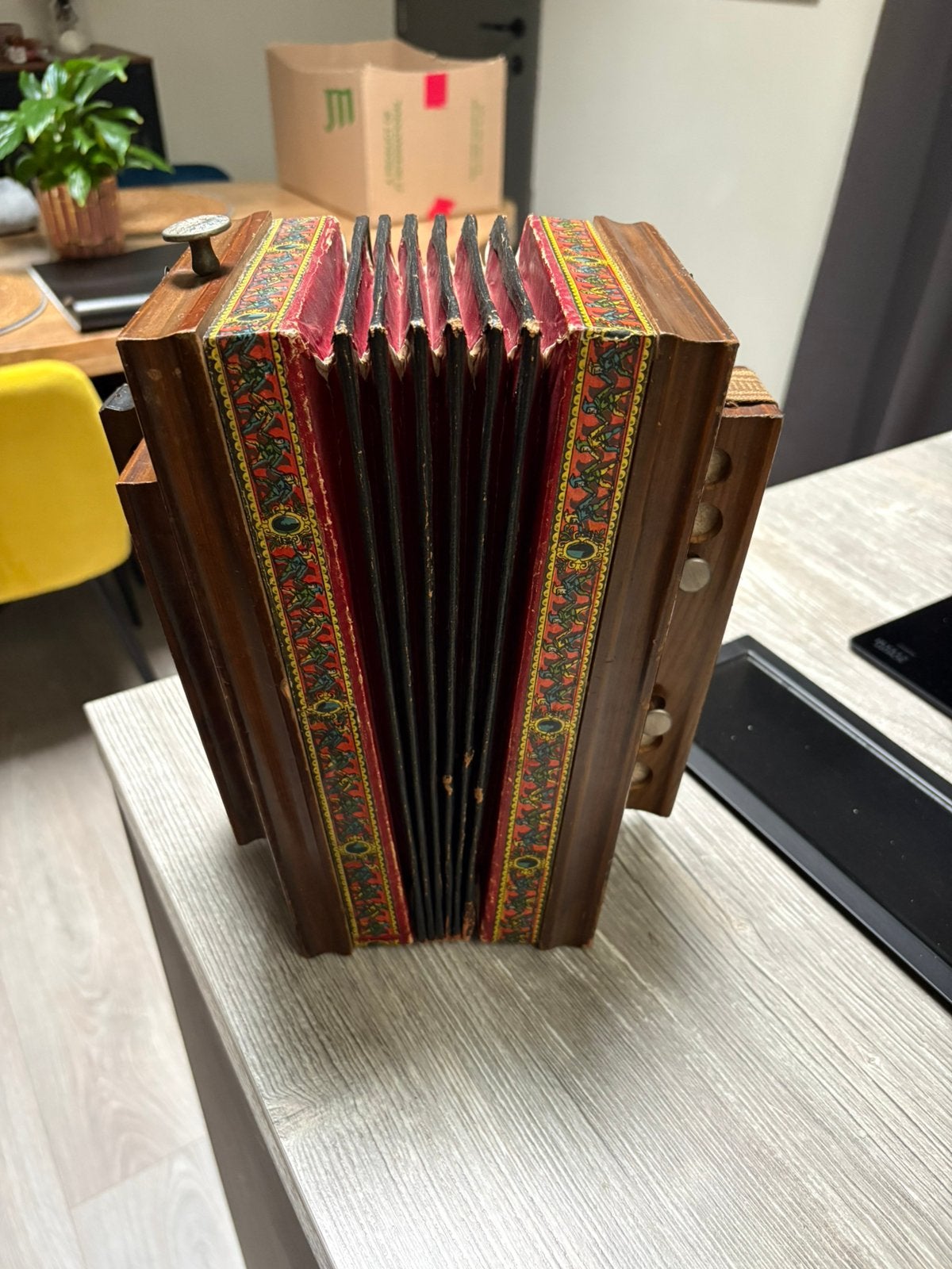 Accordéon ancien, Antiquités & Art, Enlèvement
