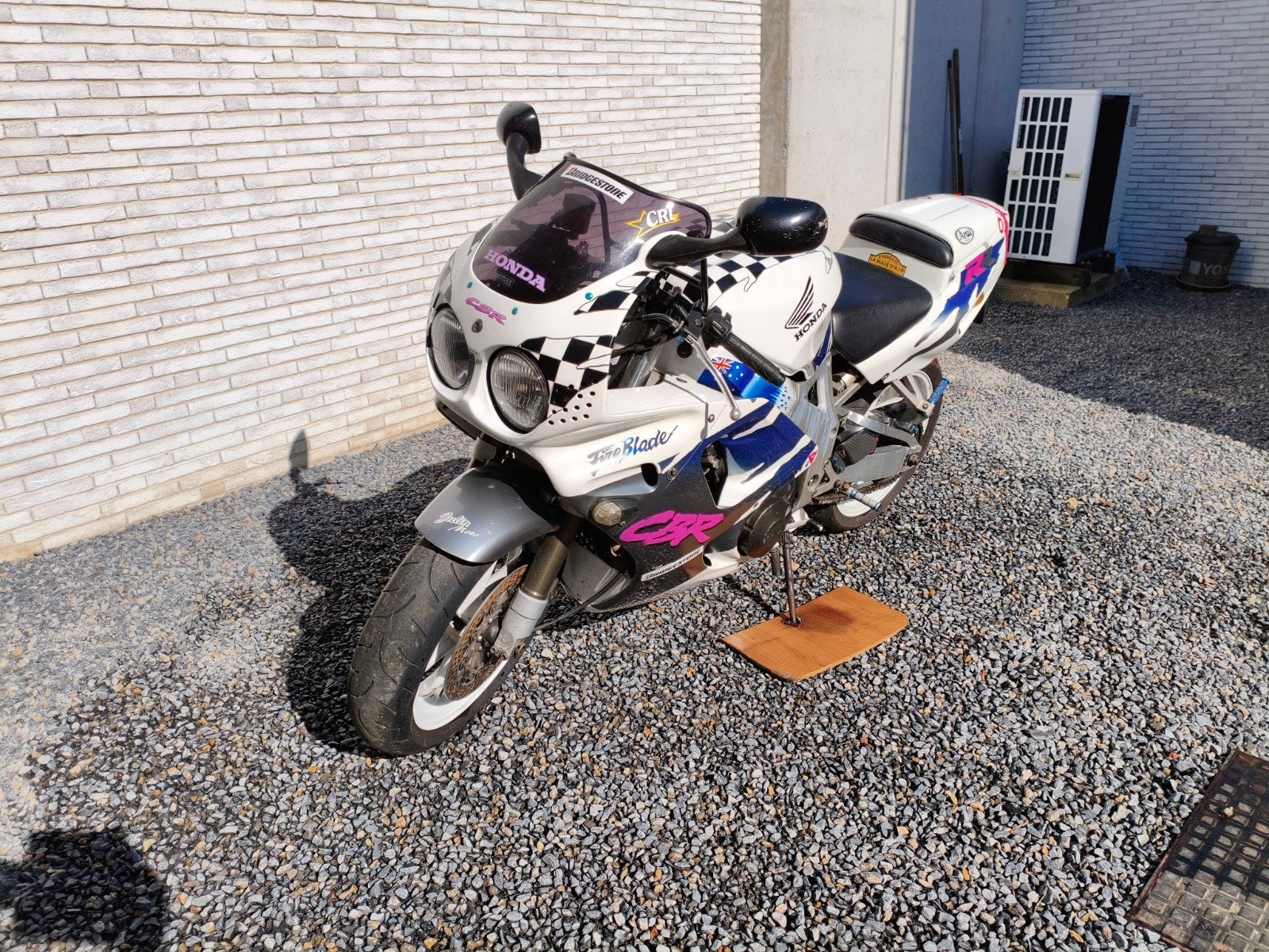 Honda CBR 900 RR Fireblade SC28 1993 — 84.000 km — in te lev, Motoren, Motoren | Honda, Particulier