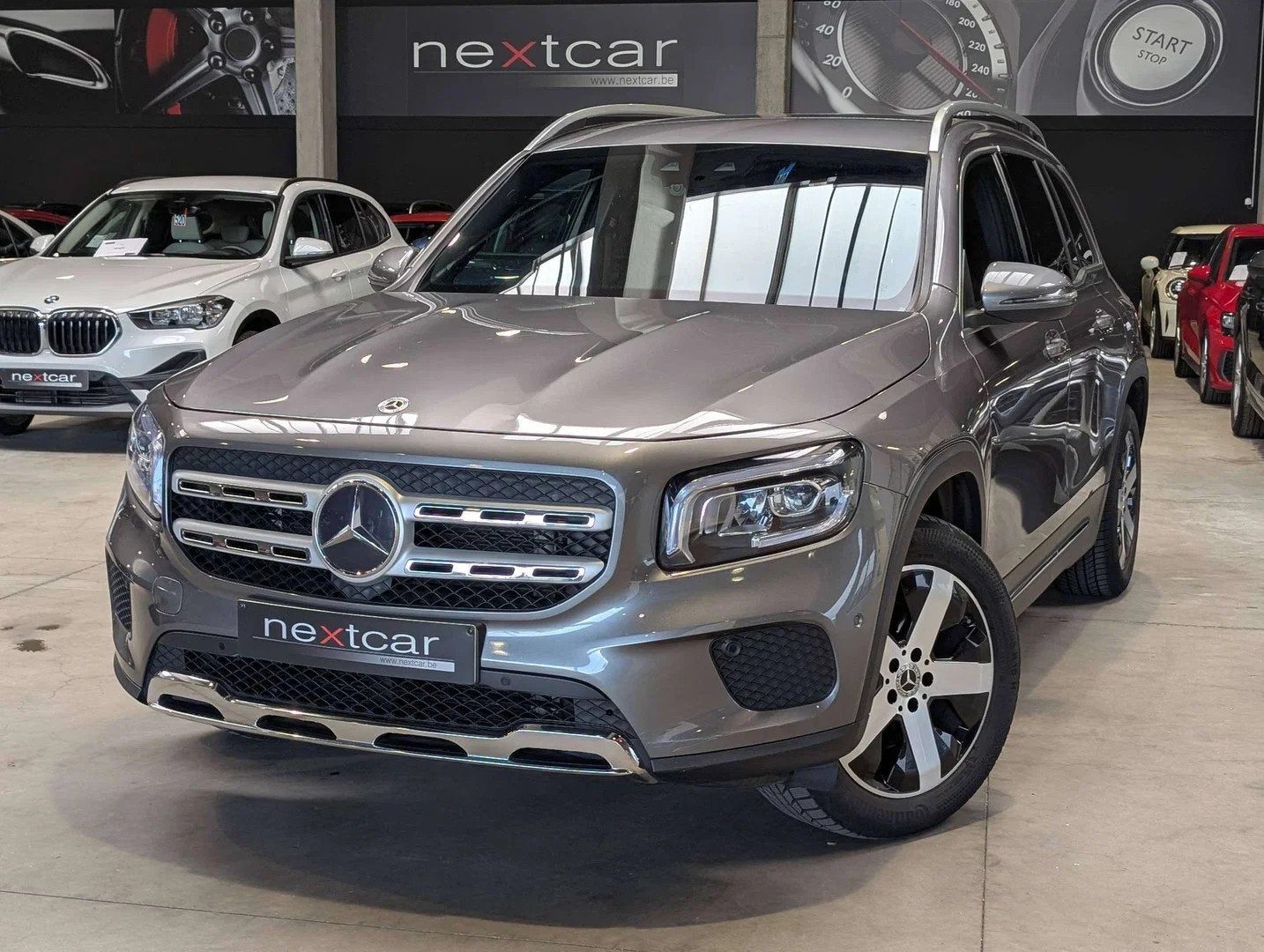 Mercedes-Benz GLB 180 d Luxury 8GTRONIC *CUIR-LED-CAMERA-NAV, Autos : Divers, Argent ou Gris, Autres carburants, Mercedes-Benz