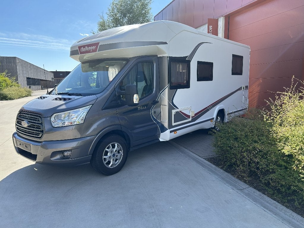 Ford Challenger - 398XL, Caravans en Kamperen, Mobilhomes, Standaard zit, Luifel, Ford, 7 tot 8 meter
