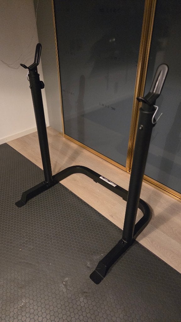 Tunturi wb50 squat/barbell stand, Ophalen, Zo goed als nieuw