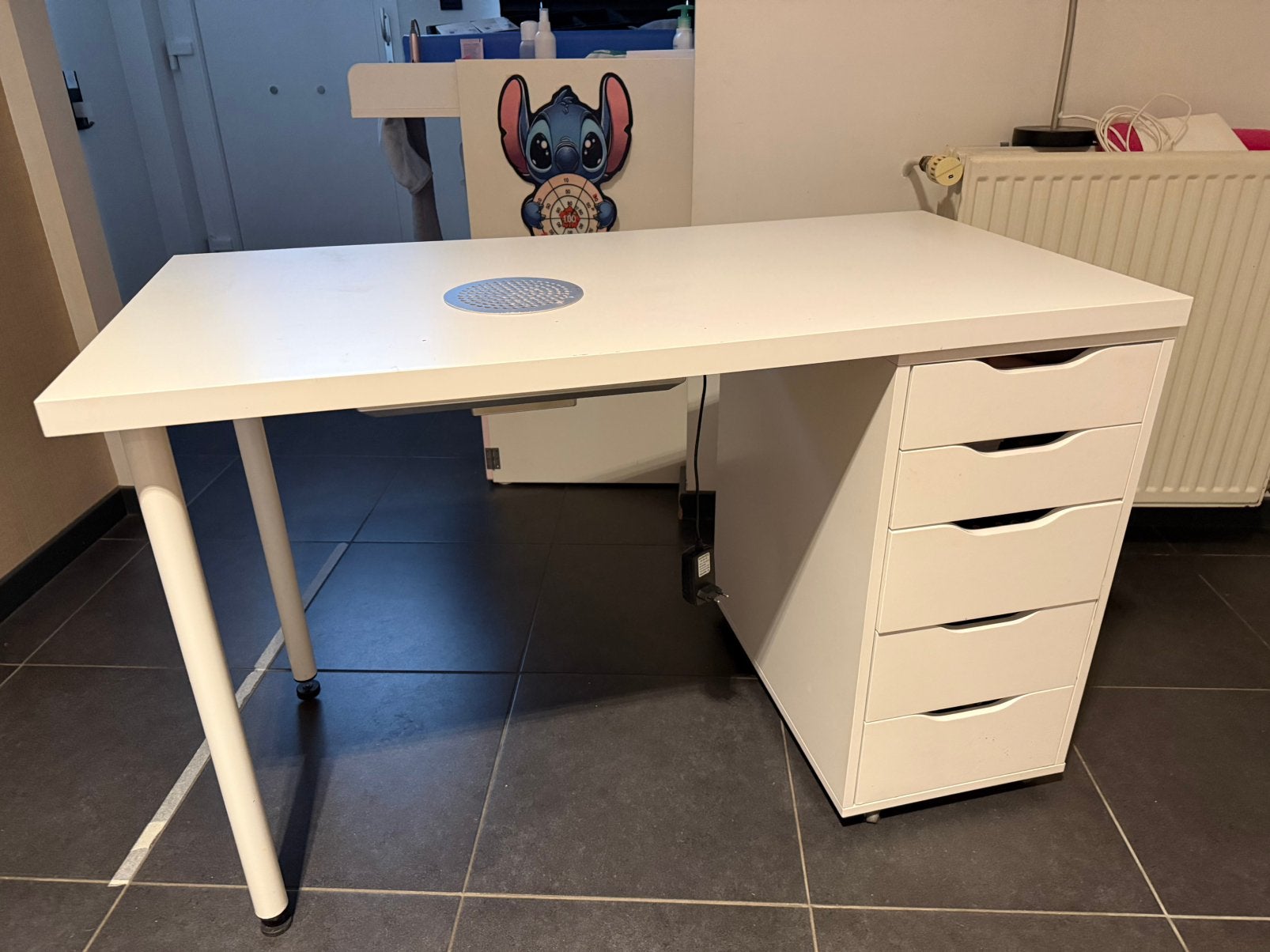 Tafel voor manicure/nagels  nageltafel, Ophalen, Gebruikt