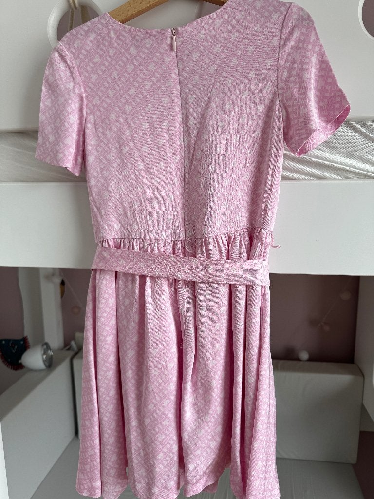 Robe Rose Tommy Hifigher 6ans/122, Vêtements | Femmes, Rose, Comme neuf, Enlèvement, Taille 34 (XS) ou plus petite